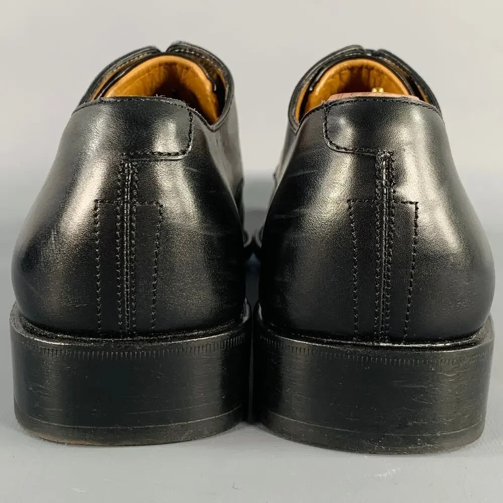 SALVATORE FERRAGAMO Size 8.5 Black Leather Perforated Lace-Up Shoes